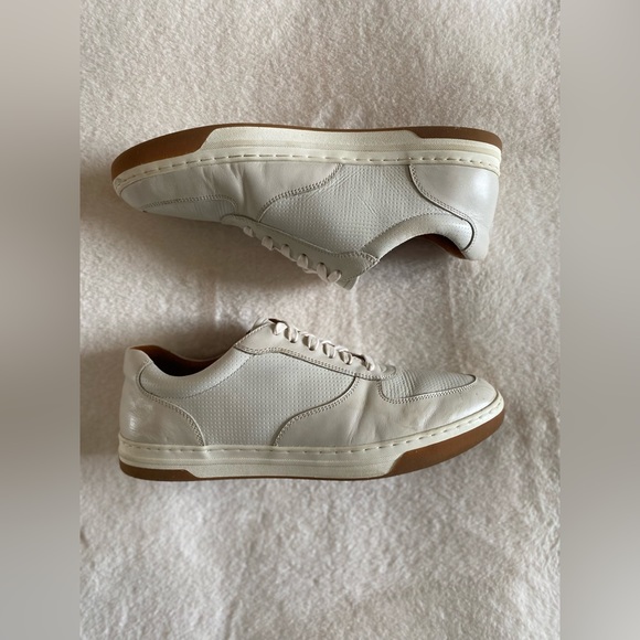 Johnston & Murphy all leather sneakers in a creamy white | 10.5 M | 12 W - Picture 3 of 4